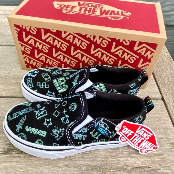 New VANS Video Game Slip On Shoes - Picture 3 of 5